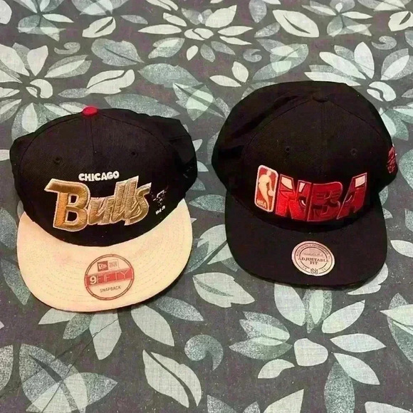 Other - Chicago Bulls Cap - Lot of 2